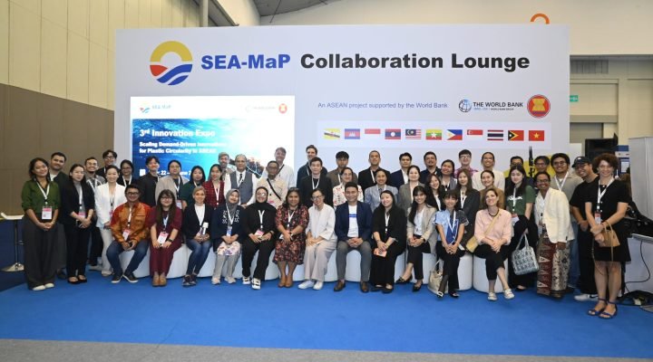 Expo III group